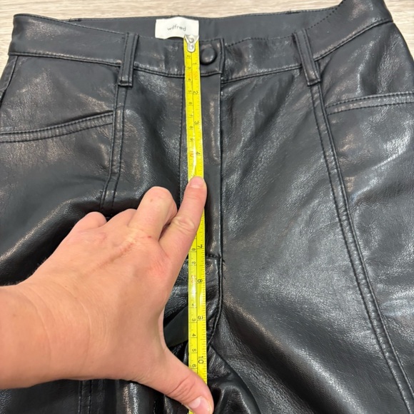 Wilfred Rebel Pants Straight Slim Mid Rise Black Leather Pants sz 0 - Picture 6 of 13